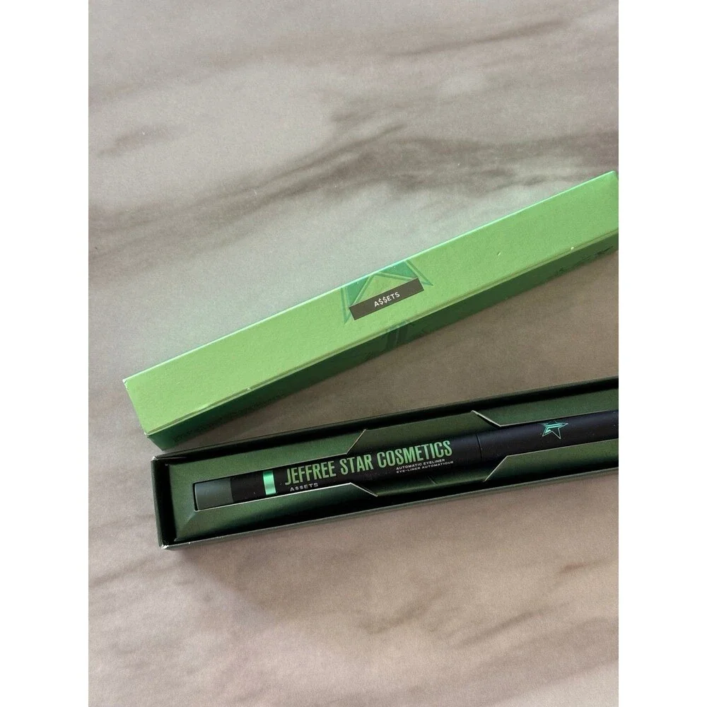 Jeffree Star Cosmetics Automatic Eyeliner A$$ets